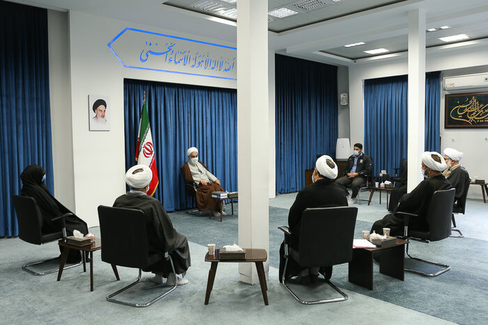 علم‌آموزی همراه با تفکر و نوآوری جایگاه والایی در دین اسلام دارد 2