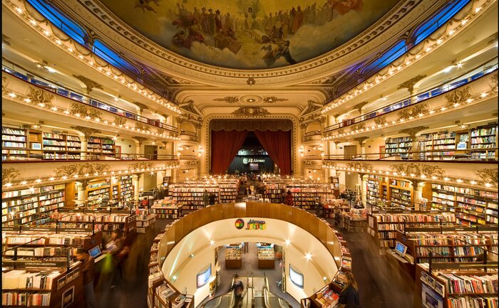 نگاهی به جذاب‌ترین کتابخانه و کتابفروشی‌های جهان 5