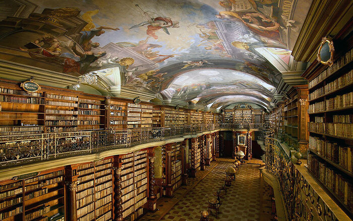 نگاهی به جذاب‌ترین کتابخانه و کتابفروشی‌های جهان 10