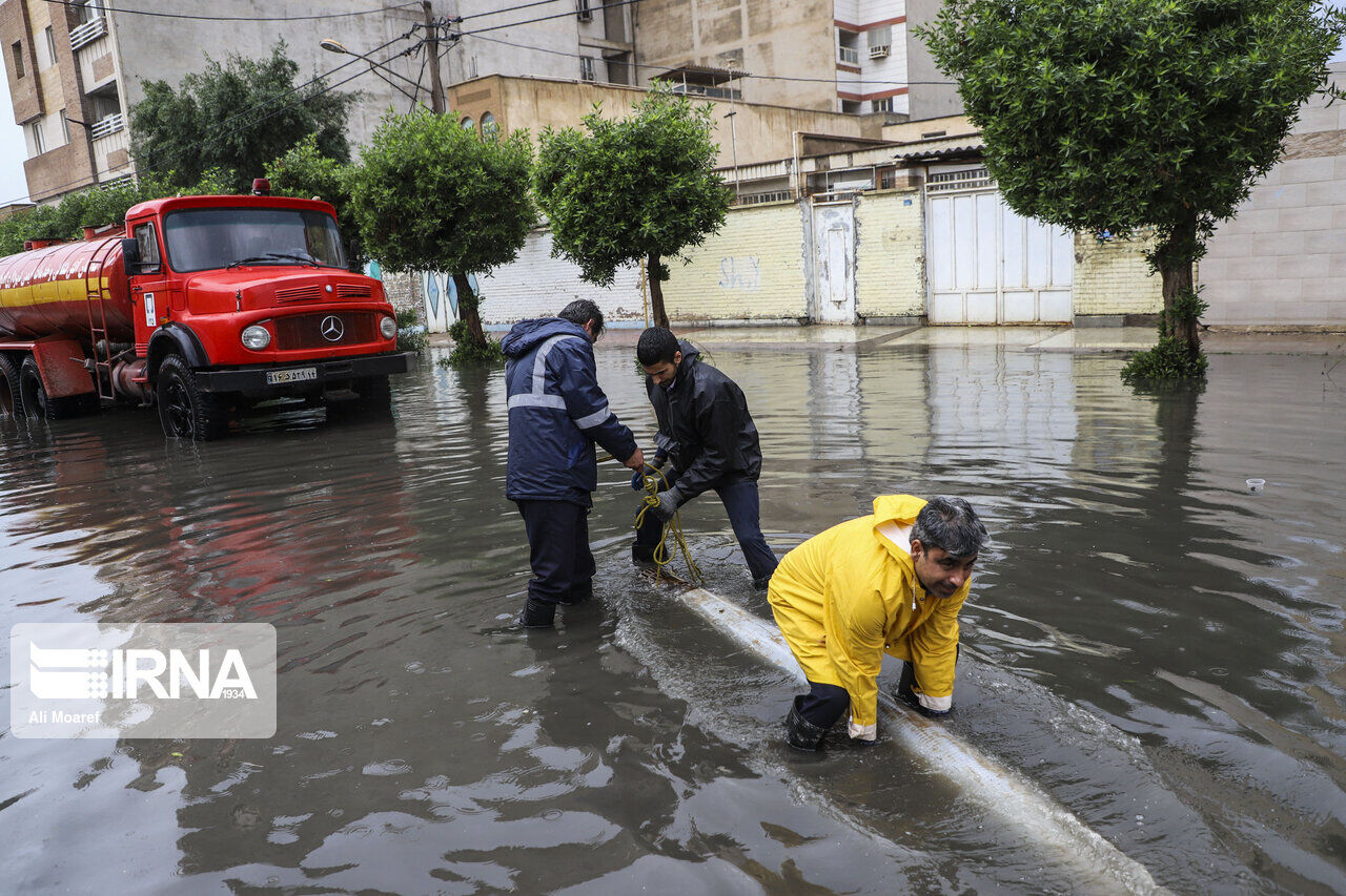 حدود 30هزار واحد مسکونی در ماهشهر براثرآبگرفتگی خسارت دیدند