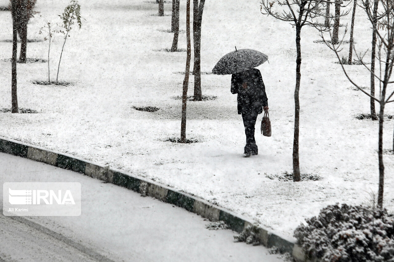  بارش برف در اردبیل مشکلاتی پدید آورد