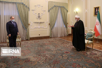 New Syrian FM meets with Iranian President