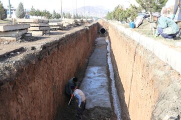 عملیات عمرانی شهرداری بوکان در برودت هوا