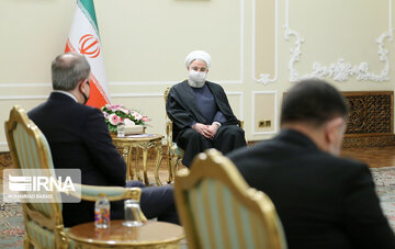 Azerbaijani FM meets with Iranian president