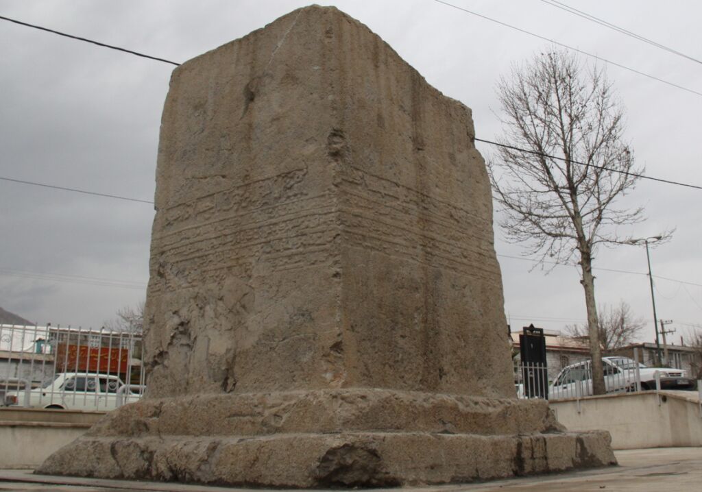 ۶ اثر تاریخی لرستان ثبت ملی می شود