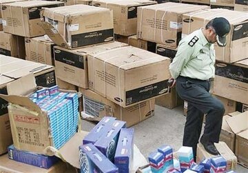 ۱۷ میلیارد کالای قاچاق از خانه‌ای در شیراز کشف شد