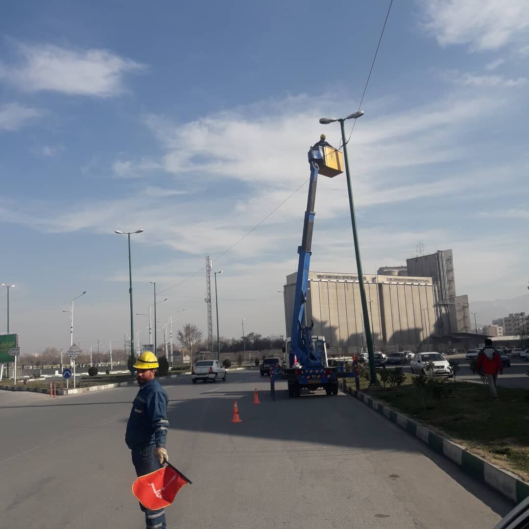 عملیات تمرینی اصلاح ولتاژ شبکه و روشنای معابر استان مرکزی آغاز شد
