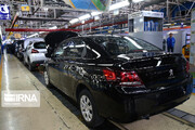 الشركات الايرانية تنتج اكثر من 621 الف سيارة خلال 8 اشهر