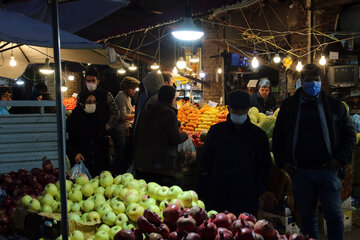 بازار شب یلدا در ارومیه