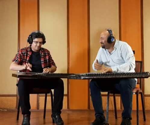 Iranian, Turkish musicians conduct duet performance