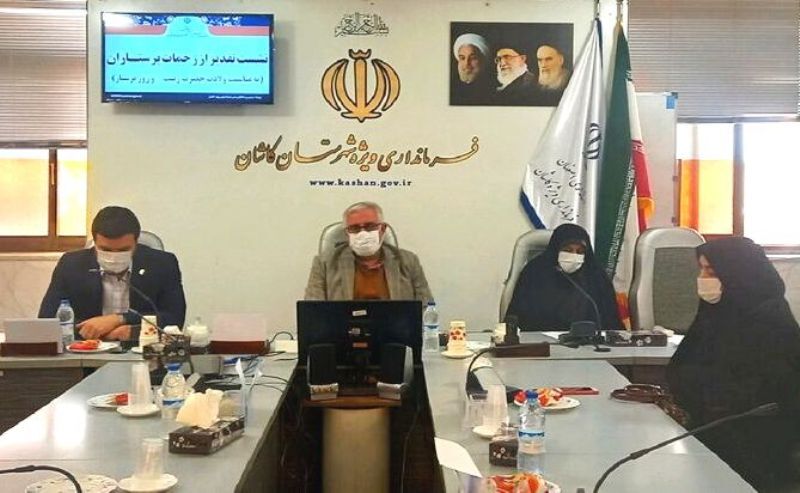 مردم و مسوولان کاشان یاری‌گر پرستاران باشند