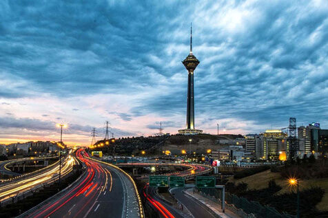 اخبار تهران؛ ازخیابان ولی‌عصر در راه ثبت جهانی تا جمعه‌بازار پارک ساعی