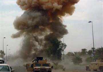 یک کاروان پشتیبانی ائتلاف بین المللی در عراق هدف قرار گرفت