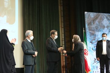 سومین جشنواره زن و علم برگزیدگان خود را شناخت