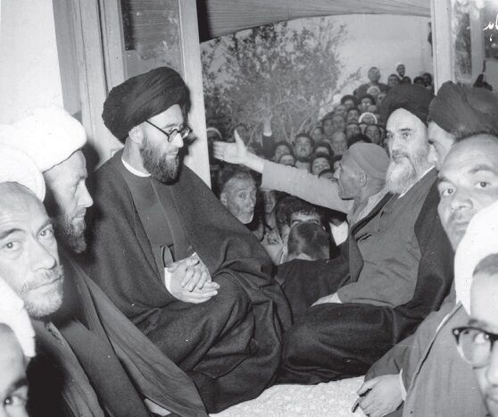 کدام مجتهد گفت «دشمن خمینی(ره) کافر است»؟