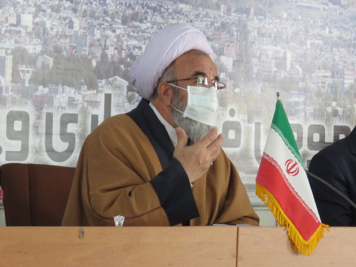کارمندان در وقت اداری کارهای شخصی را انجام ندهند