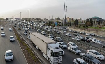 ترافیک جاده‌های استان همدان با کاهش سطح محدودیت‌ها افزایش یافته است