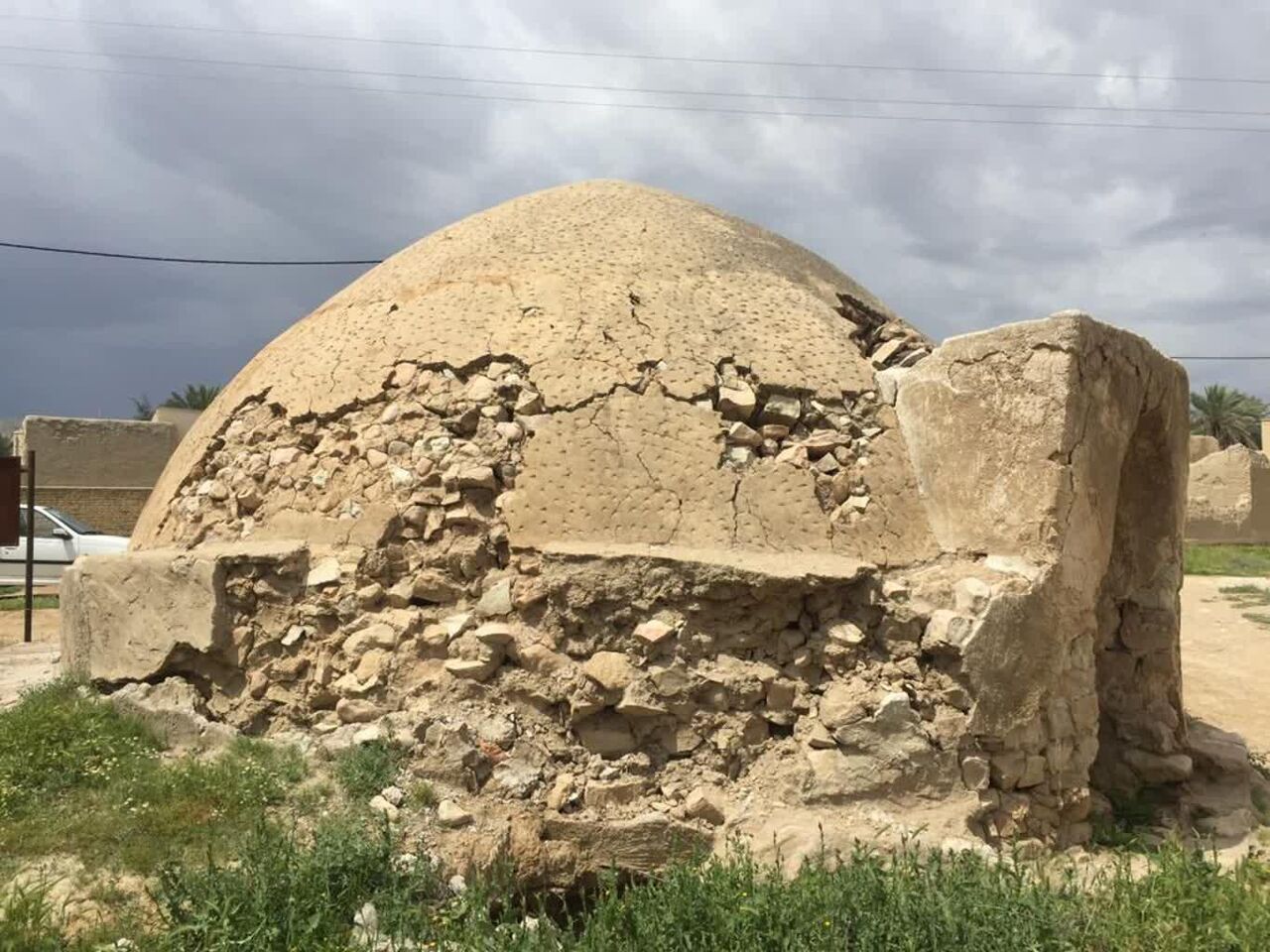 درخواست فرهنگوران برای حفاظت برکه تاریخی اوز فارس  
