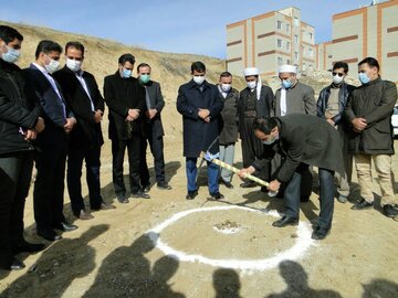 ۱۸ واحد مسکن مدد جویی در دیواندره کلنگ زنی شد