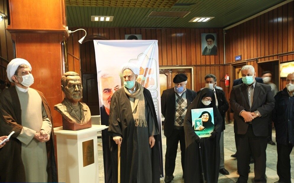 سردیس سردار شهید حاج قاسم سلیمانی در منطقه ۱۷ تهران رونمایی شد