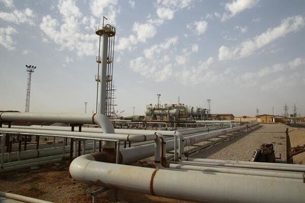 Iran to further develop its biggest oil field