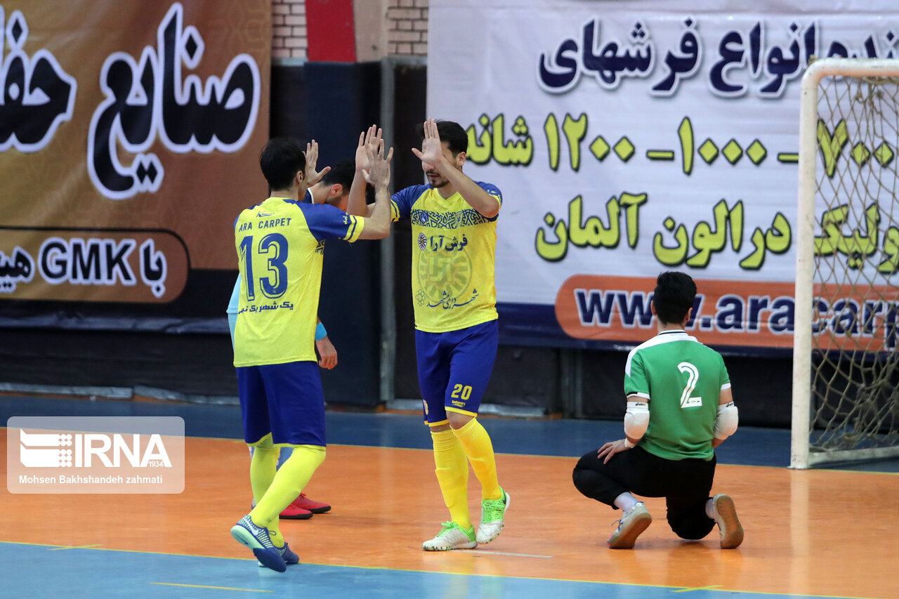 پیروزی فرش‌آرا مشهد در حساس‌ترین دیدار گروه «ب» لیگ برتر فوتسال  