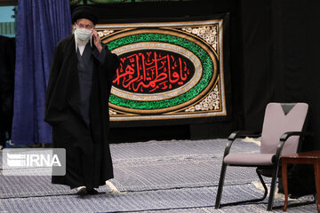 Leader attends Mourning Ceremony for Hazrat Zahra (SA) Martyrdom