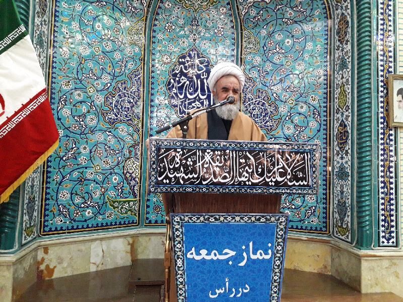 شرکت‌کنندگان در انتخابات منافع شخصی و گروهی را معیار قرار ندهند