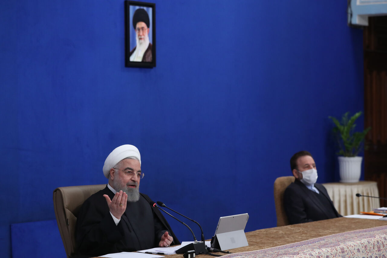 روحانی: ساکنین جدید کاخ سفید لکه‌های سیاه چهار سال قبل را پاک کنند