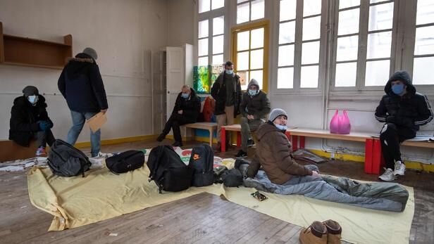 پناهجویان در فرانسه؛ فراموش شدگانی از سوی دولت مکرون