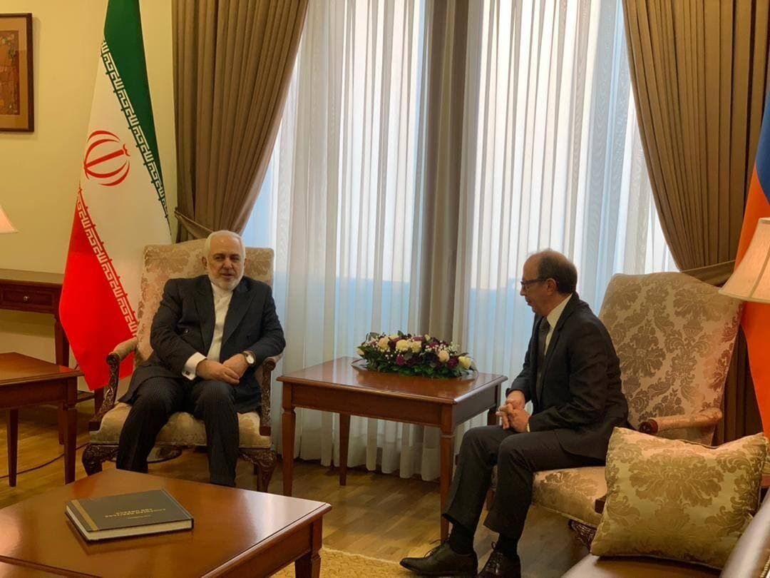 Iranian, Armenian FMs meet in Yerevan