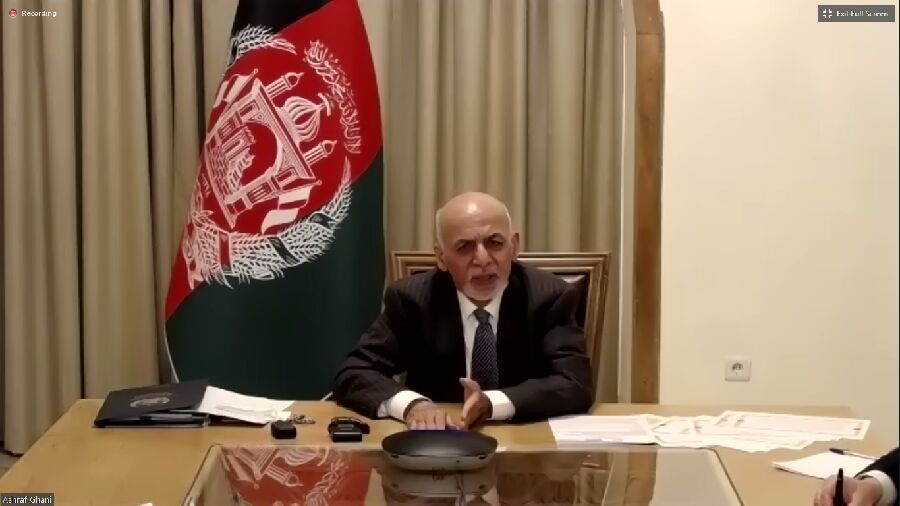 رئیس جمهوری افغانستان: طالبان بهانه می‌آورد