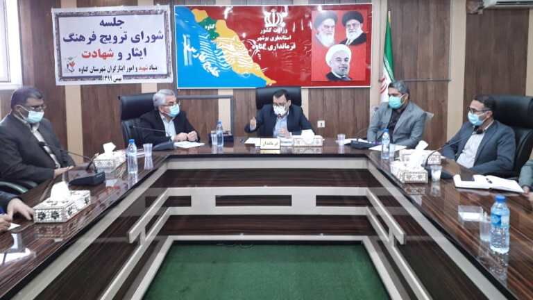 فرماندارگناوه: فرهنگ ایثار و شهادت با تولیدات محتوایی انتقال می‌یابد 