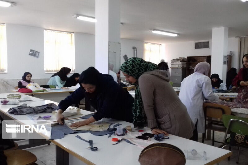  ۲۵۰۰ نفر سال جاری در کاشان جذب بازار کار شدند