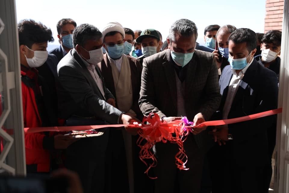 یک واحد آموزشی ۱۲ کلاسه در رابر به بهره برداری رسید 