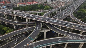 伊朗经济学家表示中国科技和绿色发展为世界提供宝贵经验