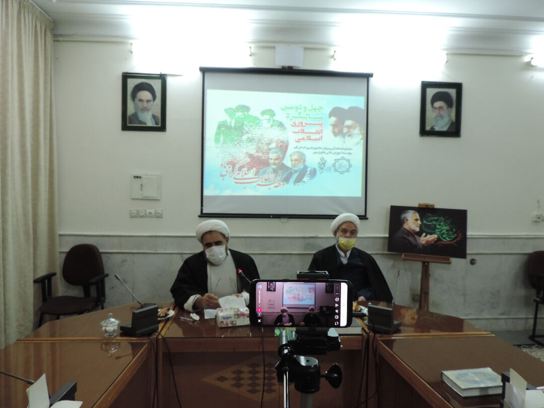 خفقان فرهنگی عامل اصلی وقوع انقلاب اسلامی بود