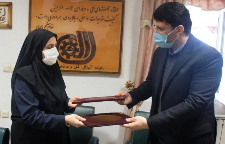 تفاهمنامه ترویج کتابخوانی و مهارت آموزی در گیلان منعقد شد
