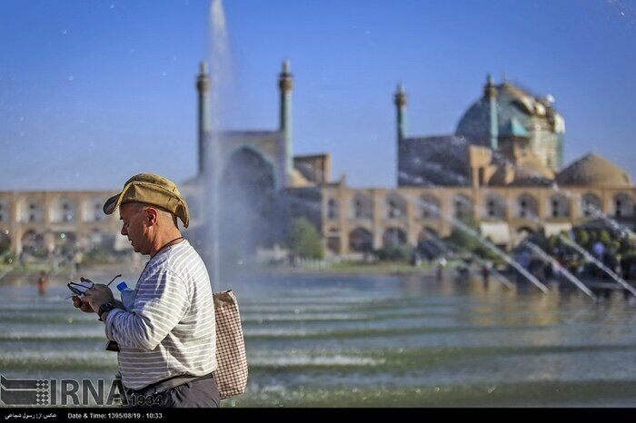 Foreign tourists to visit Iran observing health protocols: Official