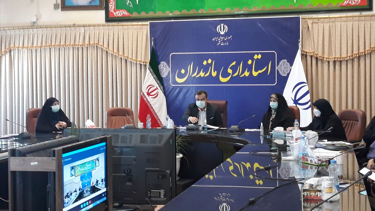 انقلاب اسلامی نقطع عطف بازیابی نقش اقتصادی و اجتماعی بانوان بود