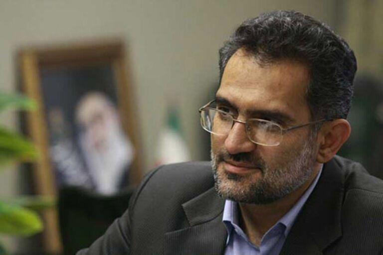 استقلال و عزت از دستاوردهای مهم انقلاب اسلامی است 