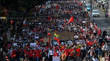 تظاهرات ضد کودتا در میانمار