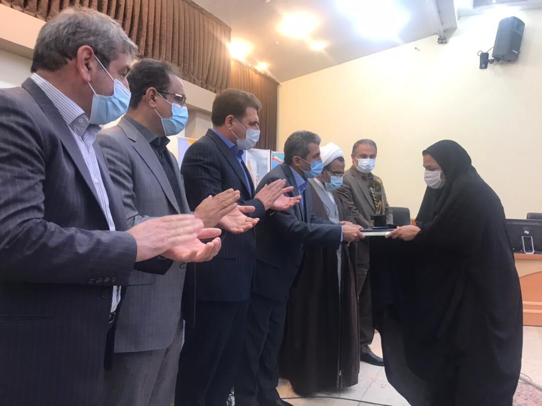 استاندار کرمان: کشاورزی و صنعت دو بال توسعه استان هستند