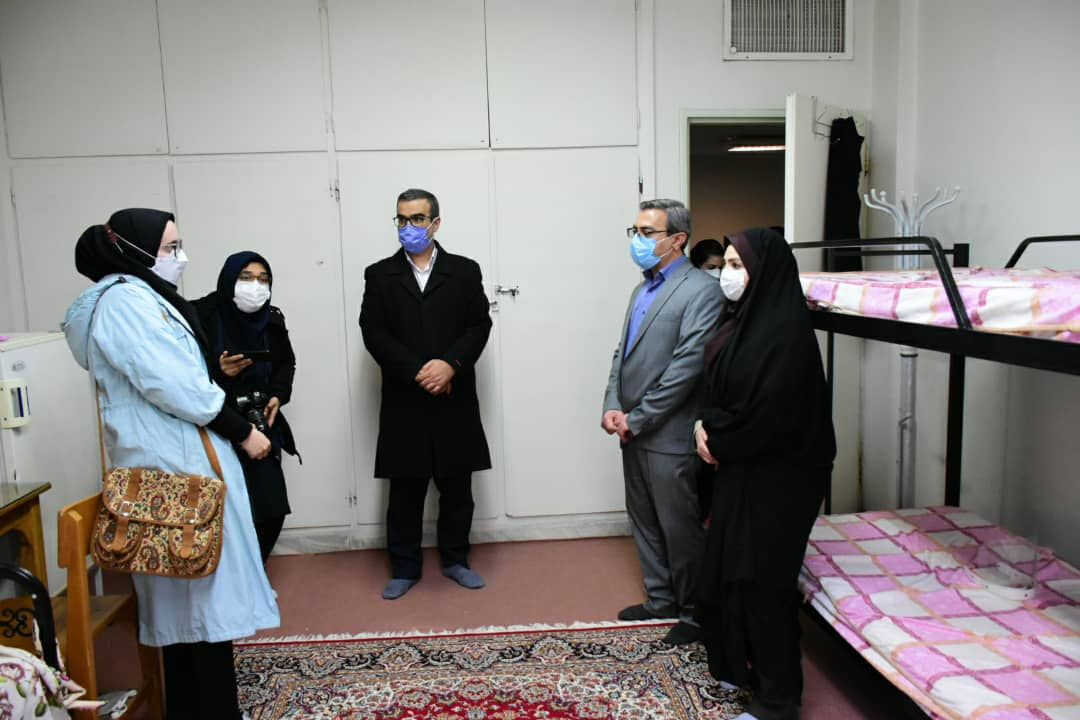 معاون وزارت بهداشت از طرح‌های دانشگاه علوم پزشکی اصفهان بازدید کرد