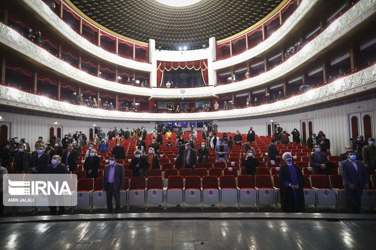 سایه روشن‌های کرونایی ایستگاه پایانی سی و نهمین جشنواره تئاتر فجر 
