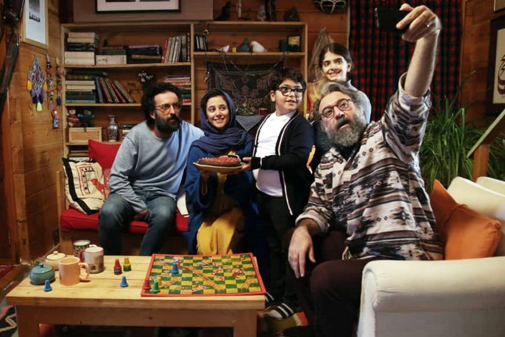 اکران آخرین فیلم انصاریان در کرمانشاه آغاز شد