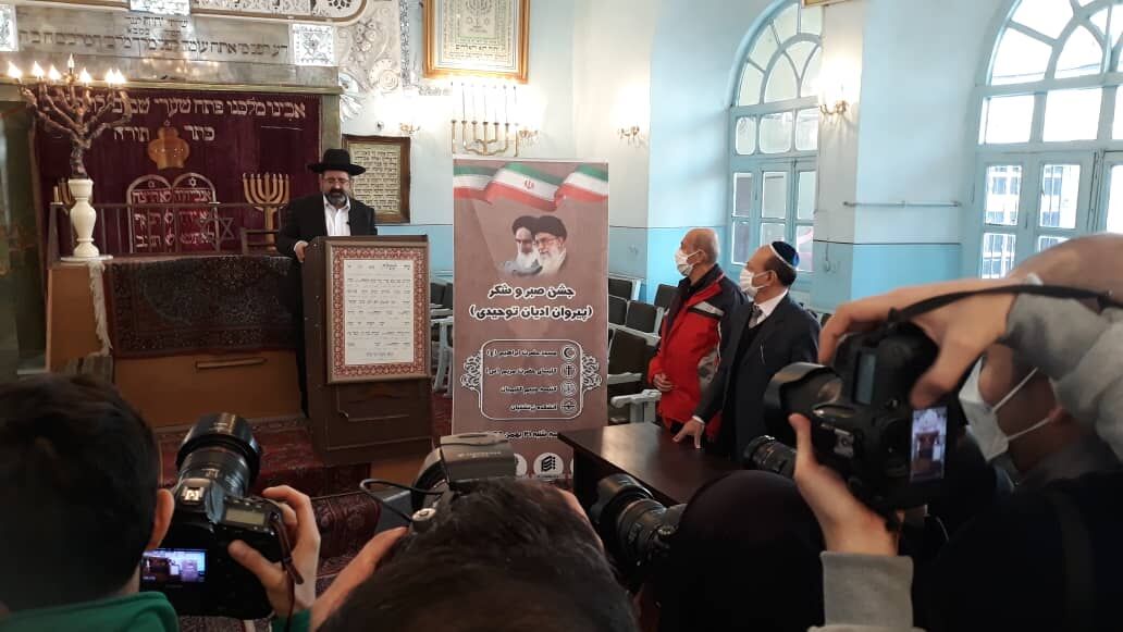 رهبر دینی کلیمیان ایران: قدردان کادردرمان در مقابله با کرونا هستیم