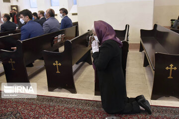 Patience and thankfulness ceremony of monotheists in Iran