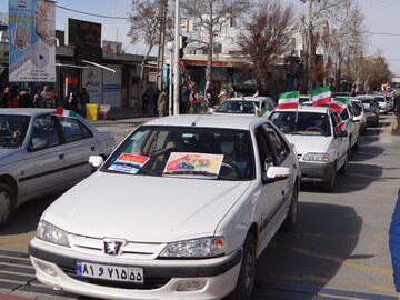 فجر99/ گزارش تصویری راهپیمایی موتوری و خودرویی 22 بهمن در شهرستان الیگودرز