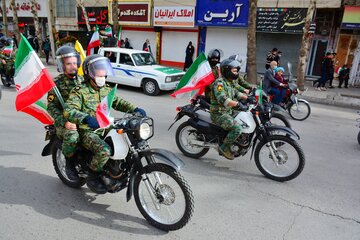 راهپیمایی ۲۲ بهمن در خرم‌آباد